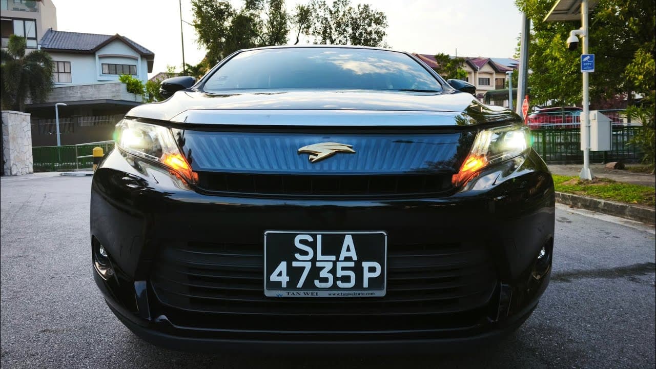 TOYOTA HARRIER ELEGANCE 2.0 CVT Video Tour