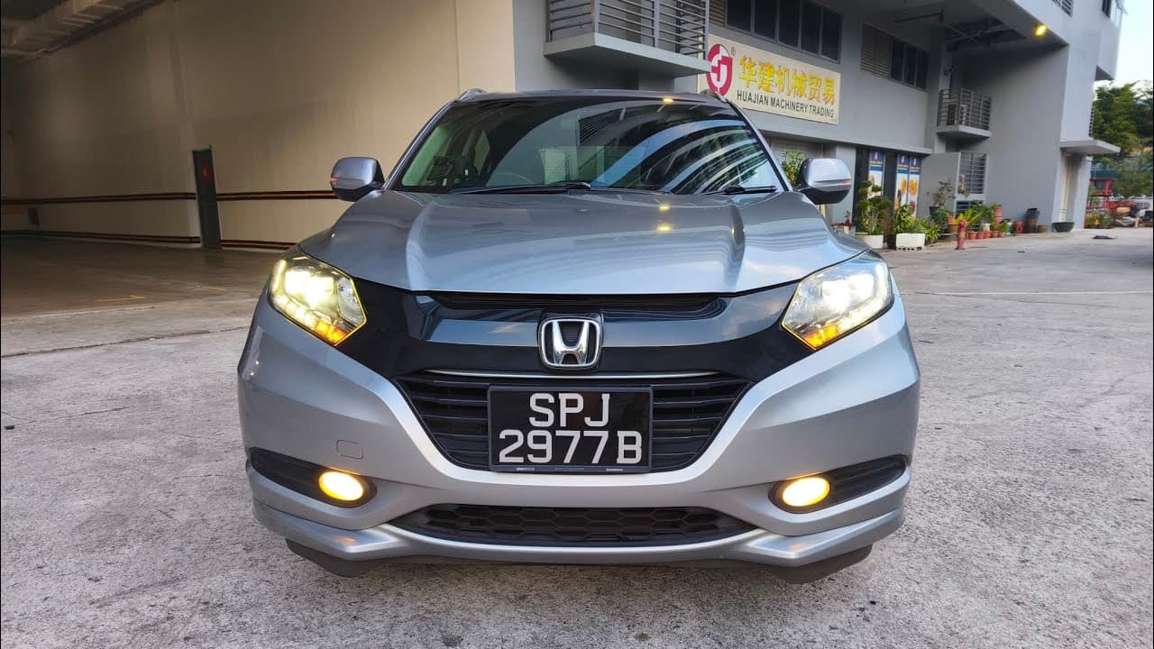 HONDA HRV 1.5 LX CVT Video Tour