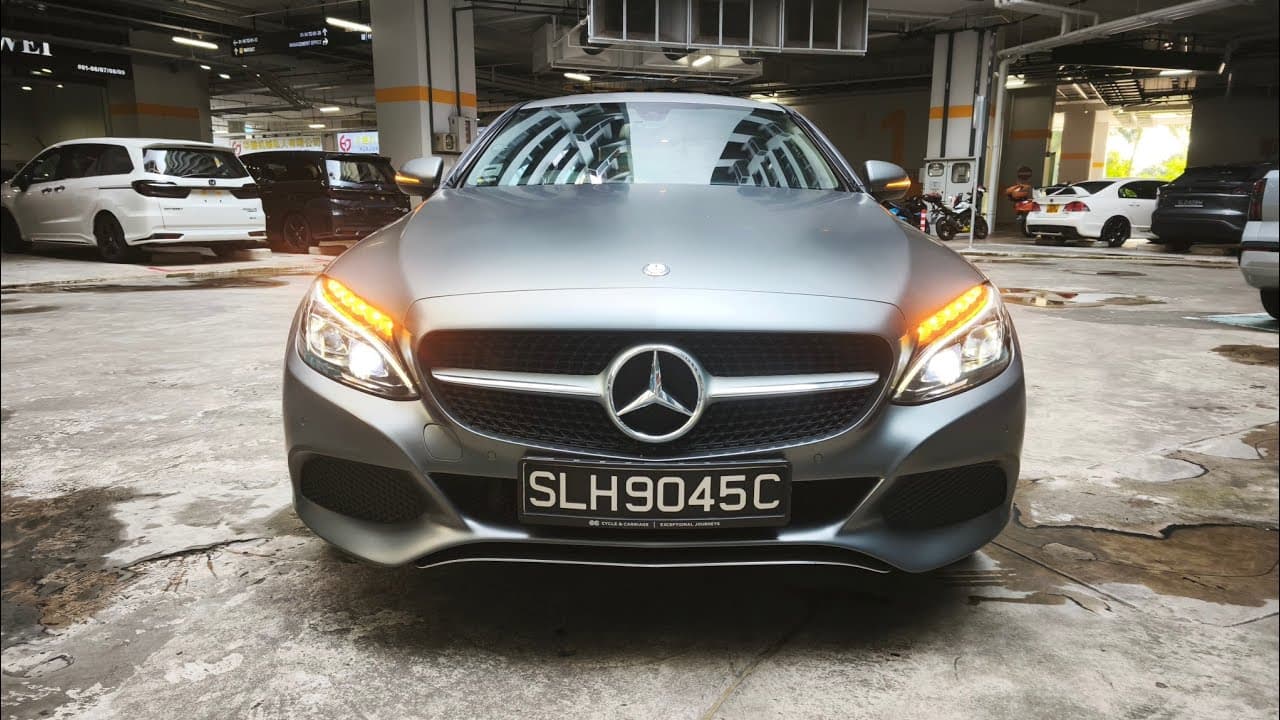 MERCEDES BENZ C300 COUPE (R18 LED) Video Tour