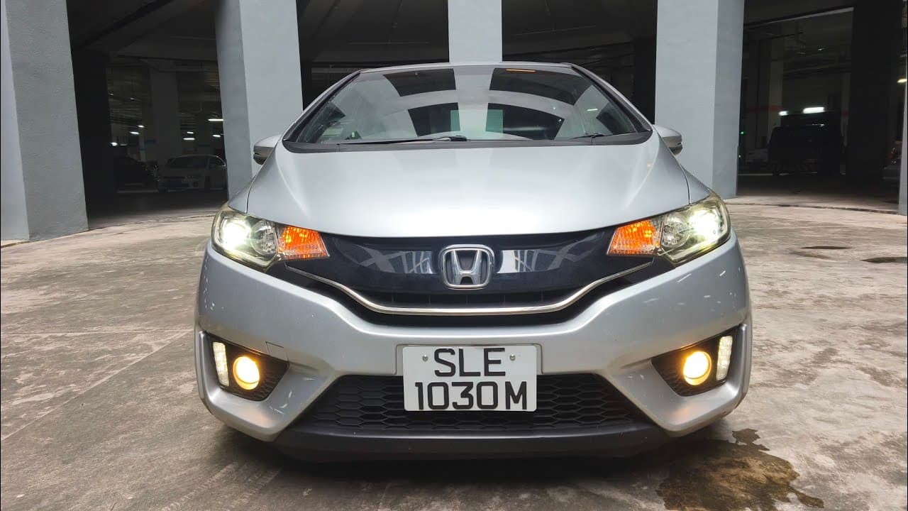 HONDA JAZZ 1.5 VTIR CVT ABS D/AIRBAG 2WD Video Tour