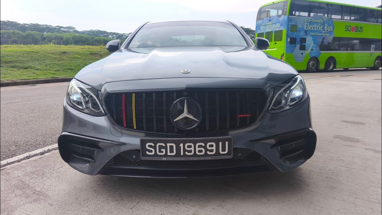 MERCEDES BENZ E200 AVG (R18 LED) Video Tour