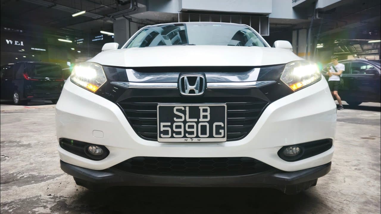 HONDA VEZEL 1.5X CVT ABS D/AIRBAG 2WD 5DR Video Tour