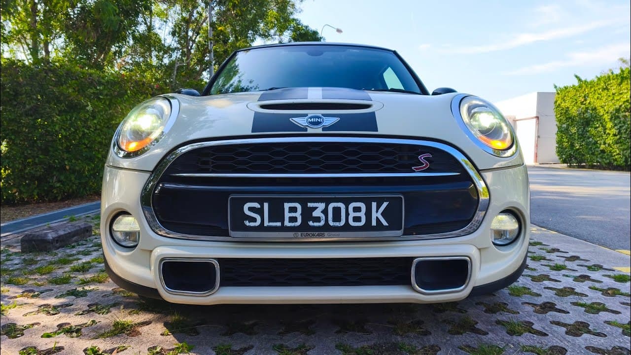MINI COOPER S HATCHBACK 3DR LED DSC NAV Video Tour