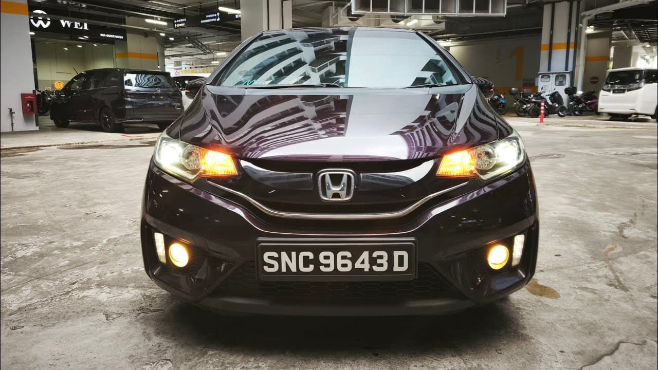 HONDA JAZZ 1.5 VTIR CVT ABS D/AIRBAG 2WD Video Tour