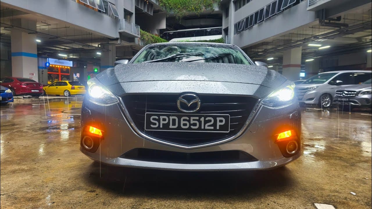 MAZDA 3 4-DOOR SEDAN 1.5L SP.6EAT Video Tour