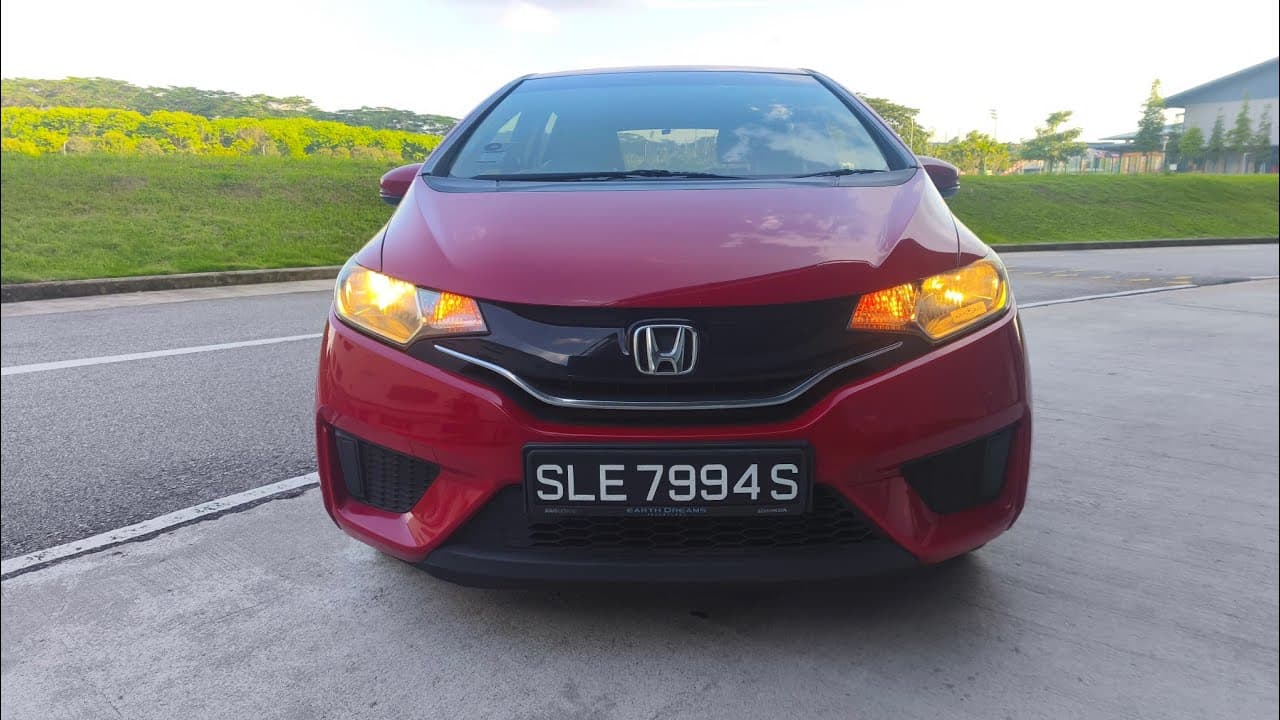 HONDA JAZZ 1.3 CVT ABS D/AIRBAG 2WD Video Tour